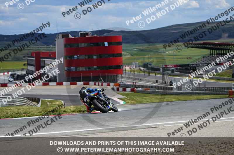 cadwell no limits trackday;cadwell park;cadwell park photographs;cadwell trackday photographs;enduro digital images;event digital images;eventdigitalimages;navarra;no limits trackdays;peter wileman photography;racing digital images;trackday digital images;trackday photos